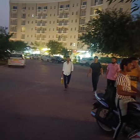 Brij Darshan Holidays Vrindavan Luaran gambar